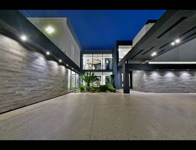 4 BEDROOM HOUSE FOR SALE IN MEYERSDAL ECO ESTATE